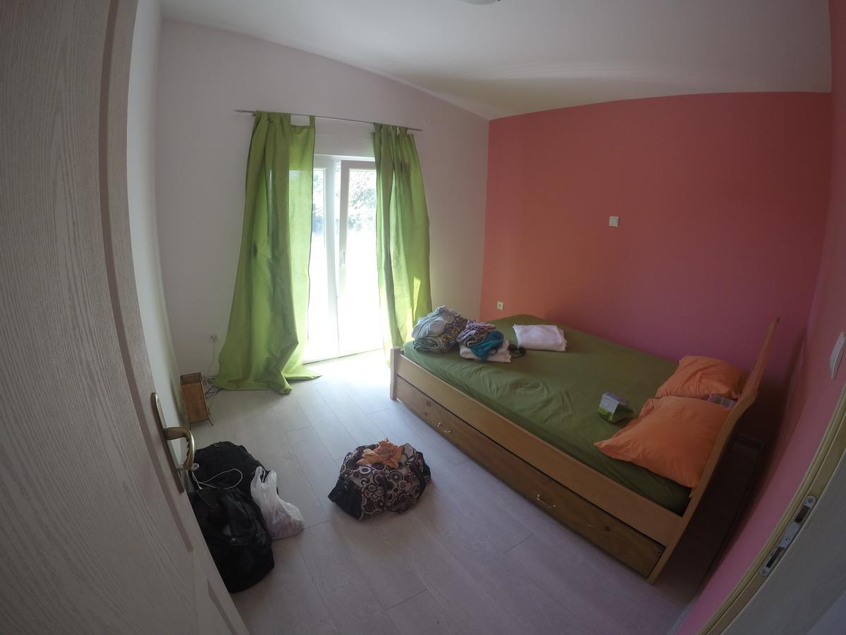 Holiday Home Free Your Mind Добра-Вода Экстерьер фото